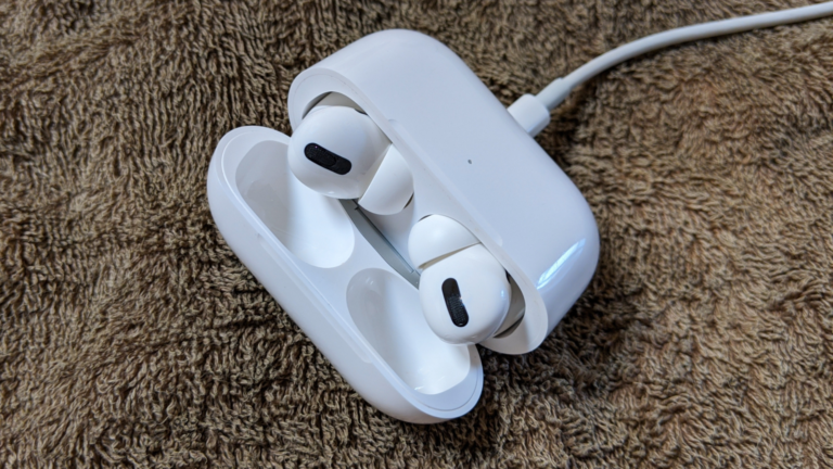 神アップデート】AirPods Proの複数デバイス自動切り替えが追加【iOS14 
